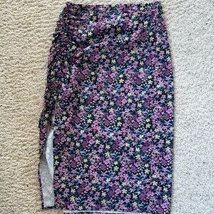 Midi flora skirt with bunched side slit